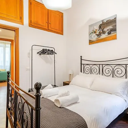 Colosseum Big 4 Bdr Ac With Terrace Apartamento *