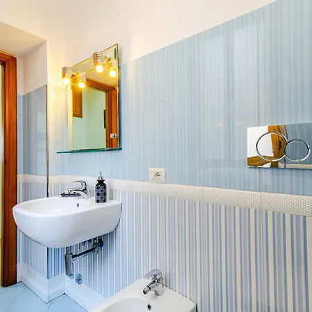 Colosseum Big 4 Bdr Ac With Terrace Roma